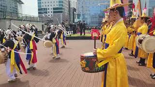 (똑바로해라tv 부산신문) 부산엑스포 실사단 도착하자 축제의 장으로 변한 부산역