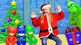 Assistant  and Paw Patrol Help Santa Save Christmas from the Grinch