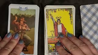 Learn Tarot: Law of Attraction Tarot Deck Cards by Lo Scarabeo  'UNBOXING" & Read through