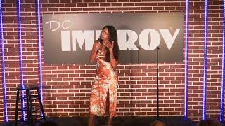 Elizabeth Booker Houston @DCImprovComedyClub - Opening for DL Hughley - July 2023