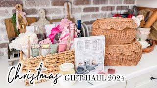 WHAT I GOT FOR CHRISTMAS // CHRISTMAS GIFT HAUL // CHARLOTTE GROVE FARMHOUSE