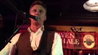 Kevin McKidd sings "500 Miles" by The Proclaimers w/American Rogues