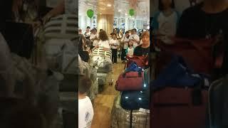 Как встречают в Бен Гурионе новых репатриантов