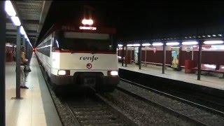 Trenes de Renfe Cercanías pasando por Recoletos