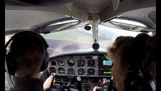 Herbstflug | Piper PA28 | 4k