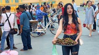 Cambodia Tour 2024 - Walking Tour 4K - Exploring Riverside Phnom Penh Street Food