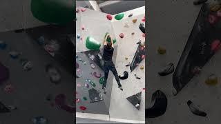 Watch this boulder problem get absolutely sorted 