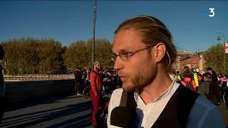 Manifestation de piétons et de cyclistes pour libérer Toulouse de la voiture