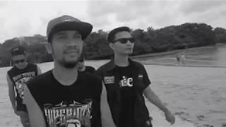 Superiots - Lepas Kendali (Official Video)