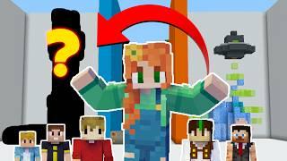 GUESS THE BUILD Challenge - Minecraft mini game with friends!