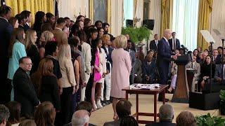 LSU player faints during White House visit