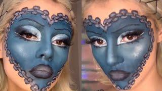 chained heart makeup using about face beauty | zzhilton