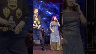 Is Tarah Sajni Mujhe Satana Chhod De | Kumar Sanu Live Performance #shorts