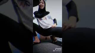 VIRAL !!?GOYANGAN NURUL HIDAYAH