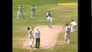 Chetan Chauhan blazing away vs the Aussies 1983