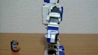 ROBO-Q & i-SOBOT