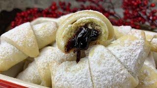 SLOVENIAN KIFLICE | JAM FILLED CRESCENT COOKIE RECIPE