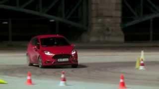 Ken Block en un Ford Fiesta ST por Budapest | Autocosmos