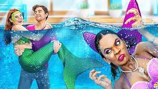 CRUSH for Good vs Bad MERMAID! E-Girl vs Mermaid at SCHOOL | Relatable Struggles by La La Life