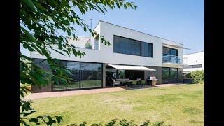 Prodej vily, 4+kk, 400 m2, pozemek 838 m2, Praha - Hostivař | Luxent