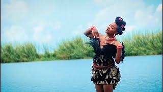 Ugoccie - Ụwa ft Umu Obiligbo (Official Video)