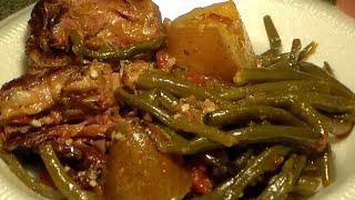 Southern-Style Green Beans With Turkey Necks & Potatoes: String Beans Recipe