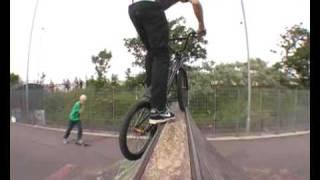 Harry Main - Nonstop BMX.