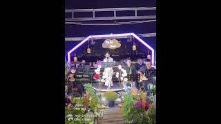 Nam Em hát về Cha của mình trong liveshow tại Phố Cổ Show #namem #liveshow