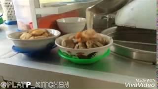 Bakso Mercon, Bakso Tahu, Bakso Puyuh, Bakso Keju, Pangsit Goreng alias BAKSO KOMPLIT!!!