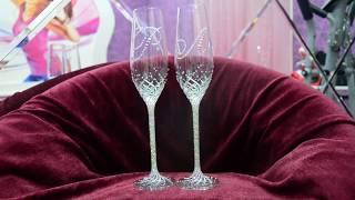 Свадебные бокалы в стразах с инициалами  https://strazdekor.com.ua