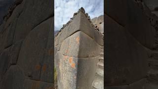 Scaling Ollantaytambo #travel