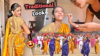 School function ke liye Manasvi ka traditional look