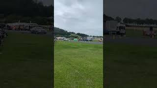 Porsche Käfer VS Infiniti 1/4 mile Run