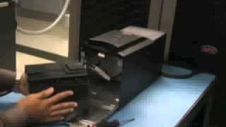 What is the battery replacement procedure for a Smart-UPS SUA model?
