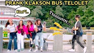 PRANK KLAKSON BUS TELOLET.. AUTO KAGET NGOMONG KASAR..