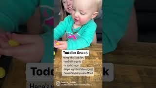 What I (RN, IBCLC) Look For In A Toddler Snack (for on-the-go)