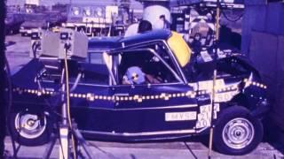 Peugeot 504 crash test
