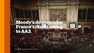 Moody's downgrades France's credit rating to AA3