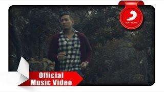 Rio Febrian - Memang Harus Pisah (Official Music Video)