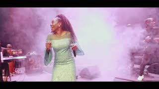 INTOUCHABLE  - Gloria Kazadi M (Officiel Video)