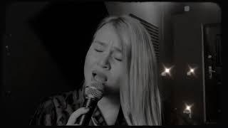 Dasha Manakova - Chew on my heart ( James Bay cover )
