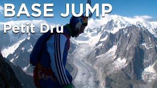 Valery Rozov Wingsuit Base Jump Le Petit Dru Chamonix Mont-Blanc