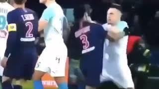 Bagarre entre KIMPEMBE et OCAMPOS lors du Classico PSG-OM