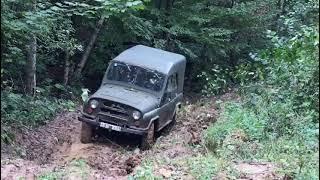 В горах Адыгеи. Неубиваемый УАЗ. Russian UAZ. Unkillable UAZ