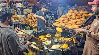 RAMADAN STREET FOOD: KHAJLA PHENI Making! Ramadan IFTAR & SEHRI Street Food Special Khajla Pheni