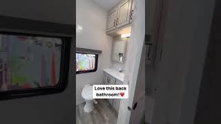 Best RV Pantry 2 Bedroom 2 Full Bath Fifth Wheel! 