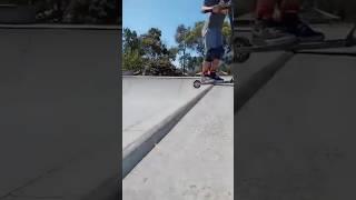 A quick run at the local #scooter #scooterer #skatepark #scoot