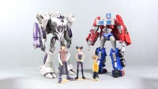 Video Review of the Transformers Prime Optimus VS Megatron; Entertainment pack