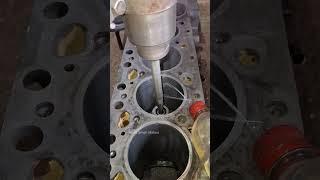 How to sleeve honing #automobile #ajaibsinghmalwa #machine #jcb #catterpillar #engineer #4clyinder