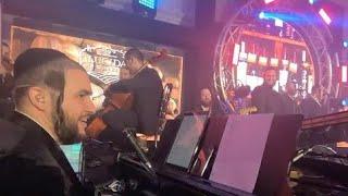 Mendy Hershkowitz & Band With Creative Musical Reaction, When Fire Alarm Turns On At A Big Event